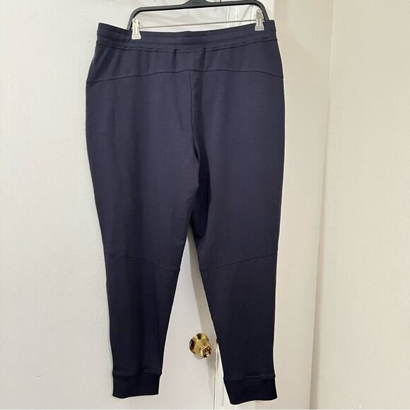 Tommy John Women's Luxe French Terry Jogger - Picture 4 of 6
